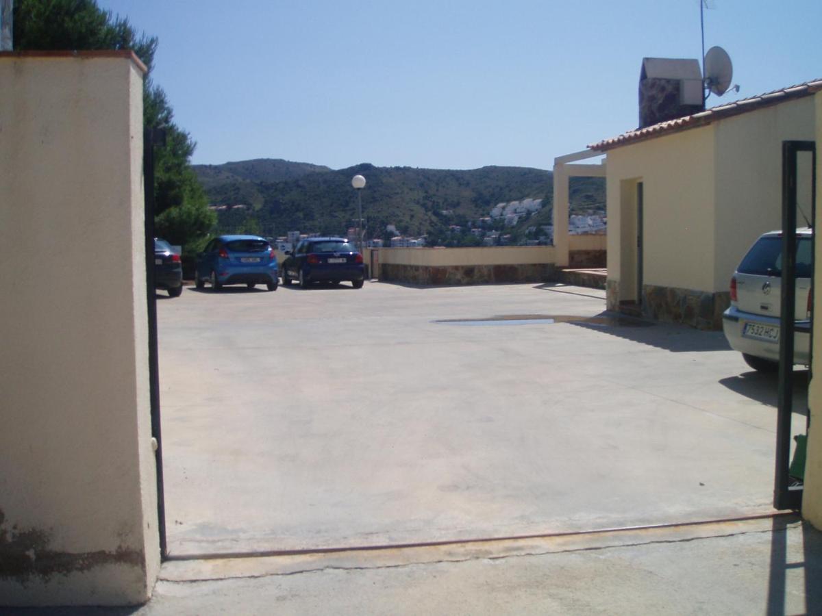 Marina 7 Apartamento Roses Exterior foto